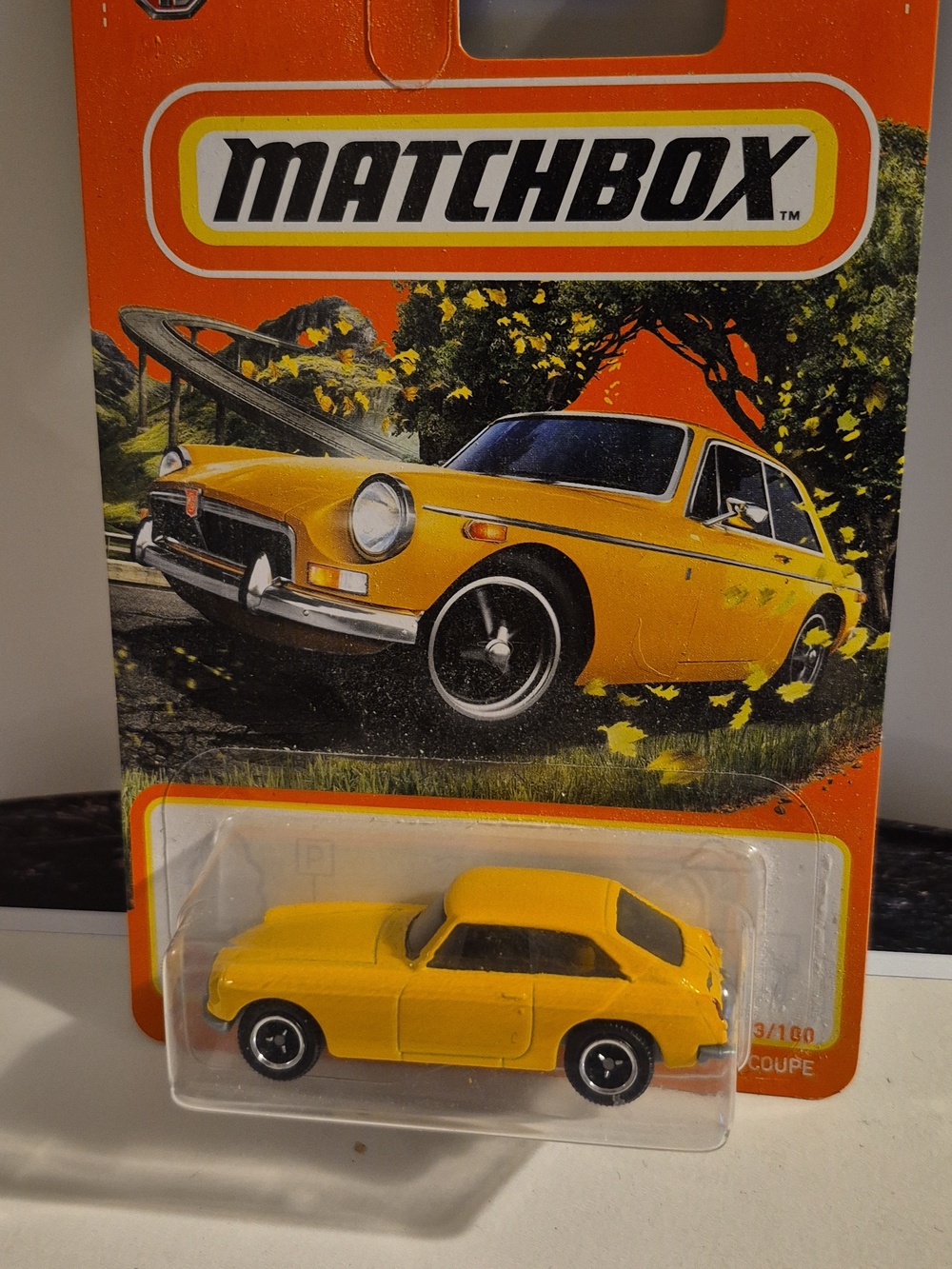 D4 Matchbox 1971 MGB GT Coupe shipping protector